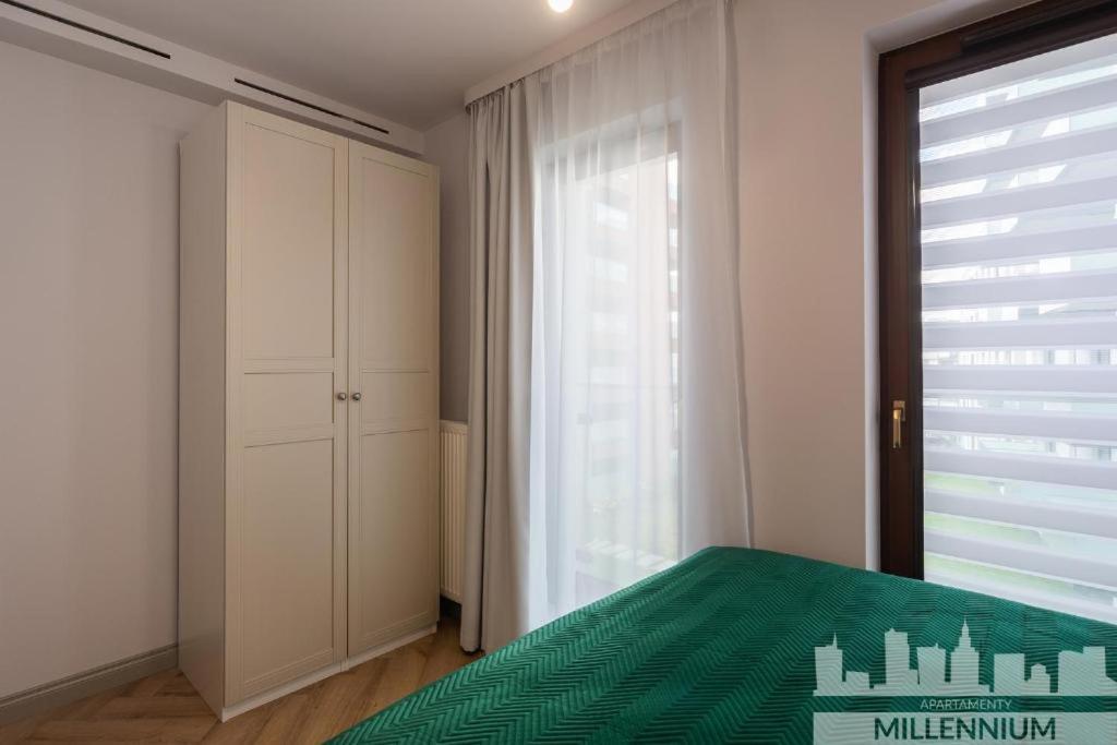 Ferienwohnung Millennium Port Gold Warschau Exterior foto