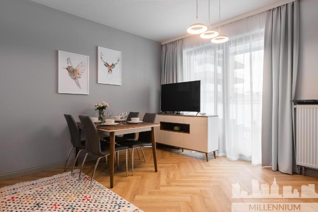 Ferienwohnung Millennium Port Gold Warschau Exterior foto